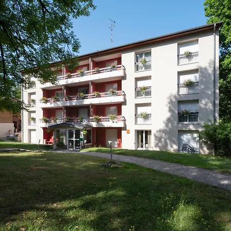 Le Doux Refuge Domaine Thermal Et Activites Touristiques Apartamento *