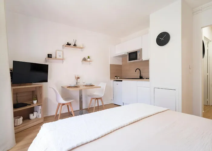 Le Doux Refuge Domaine Thermal Et Activites Touristiques